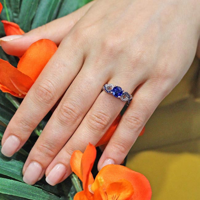 Barkev's Blue Sapphire Engagement Ring BSC-7714LBS