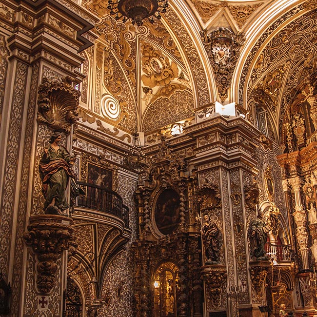 Photo by Jose Manuel Gonzalez Lupiañez Photography: https://www.pexels.com/photo/baroque-gold-ornate-interior-of-cathedral-5506240/