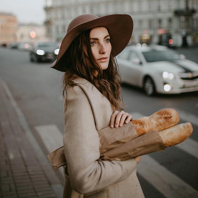 Photo by Valeria Ushakova: https://www.pexels.com/photo/woman-holding-baguettes-3094217/