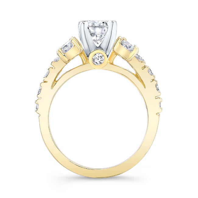 Yellow Gold Unique Diamond Ring Image 2