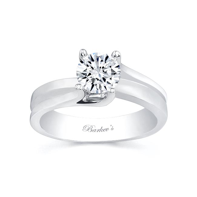  Split Shank Round Solitaire Engagement Ring Image 1