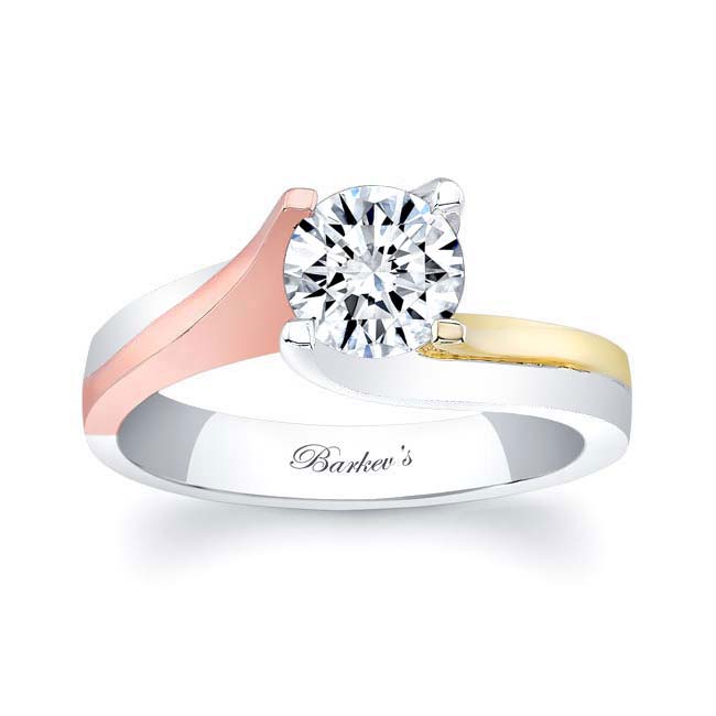 Round Cut Solitaire Ring
