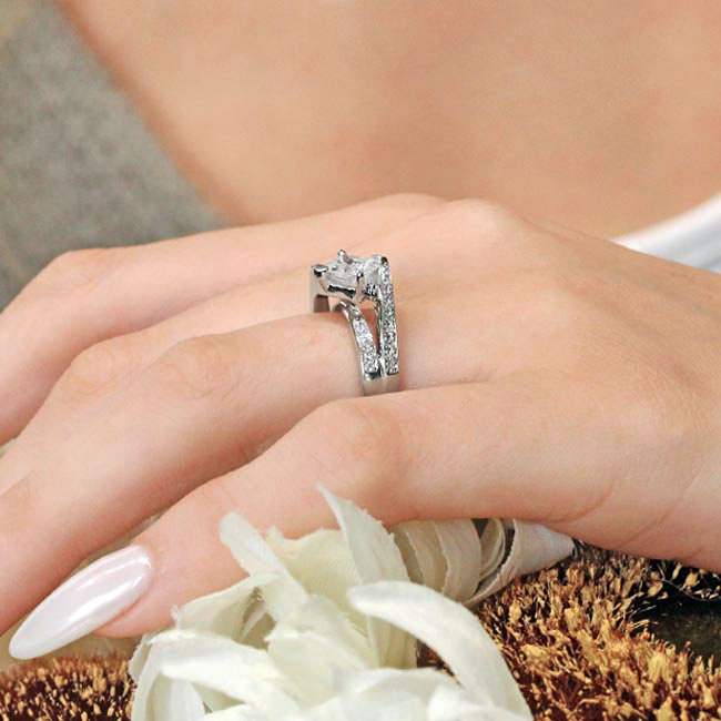 Platinum Classic Princess Cut Lab Diamond Engagement Ring Image 4