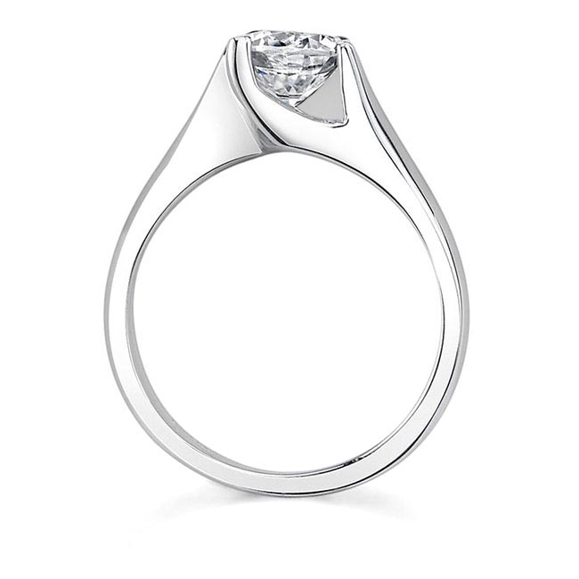  Simple Curving Moissanite Solitaire Ring Image 2