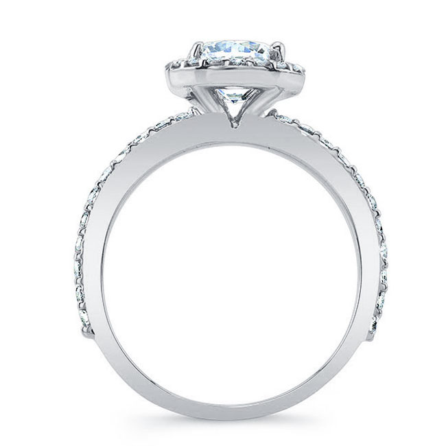  Lab Grown Diamond Halo Ring Image 2