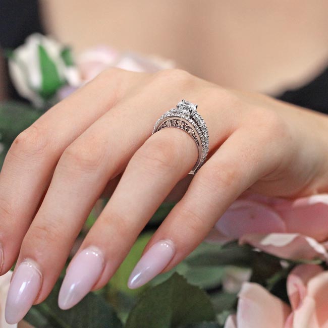  Art Deco Diamond Ring Image 5