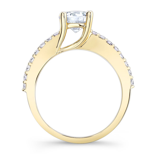 Yellow Gold 4 Prong Lab Grown Diamond Engagement Ring Image 2