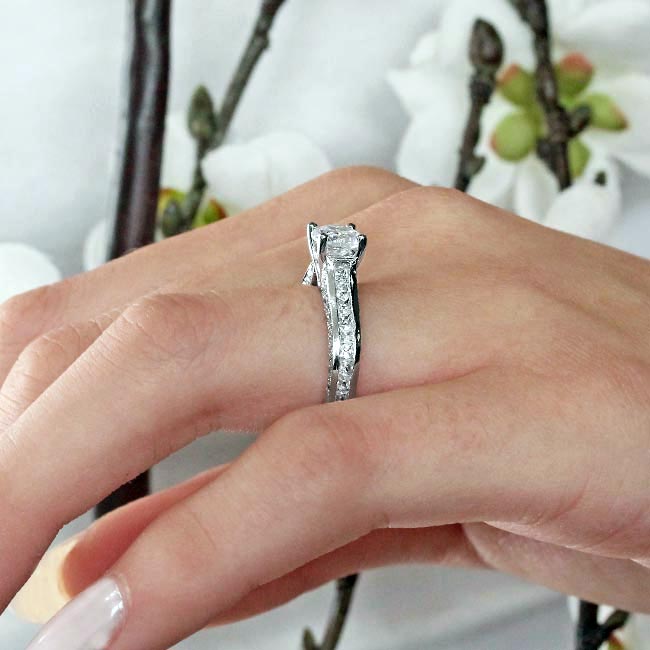 Platinum Round And Princess Cut Moissanite Ring Image 4