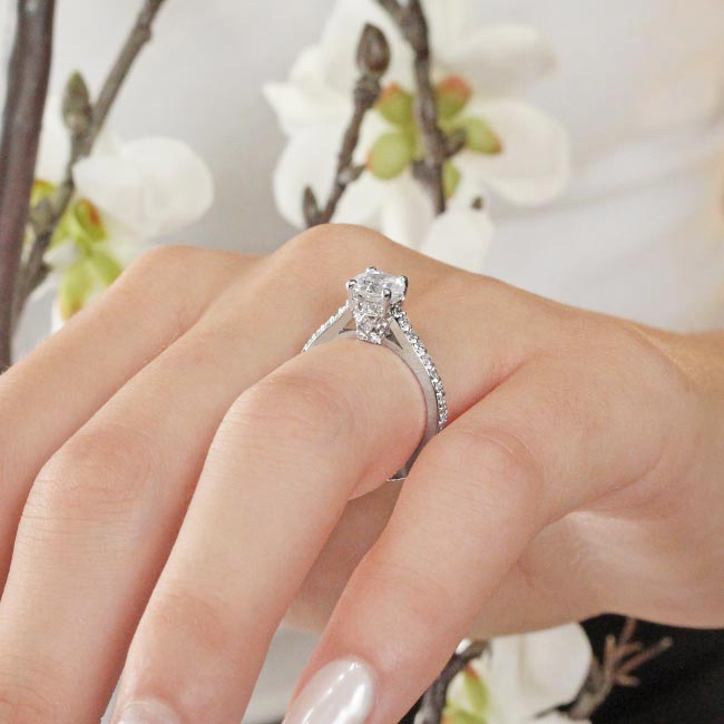 Traditional Moissanite Ring Image 5