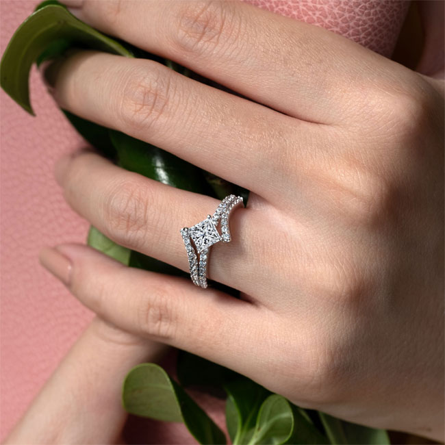  Kite Set Lab Grown Diamond Engagement Ring Image 4