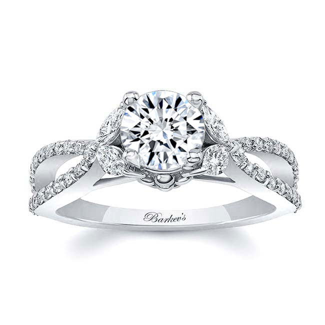 Platinum Diamond Leaf Ring Image 1