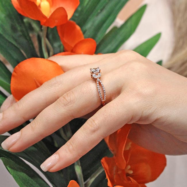  Rose Gold Diamond Leaf Ring Image 6