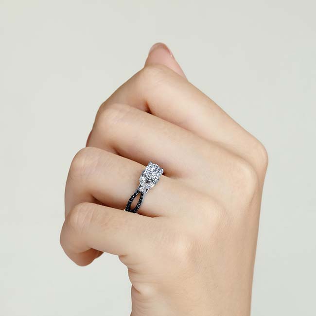 Platinum Black Diamond Accent Leaf Ring Image 4