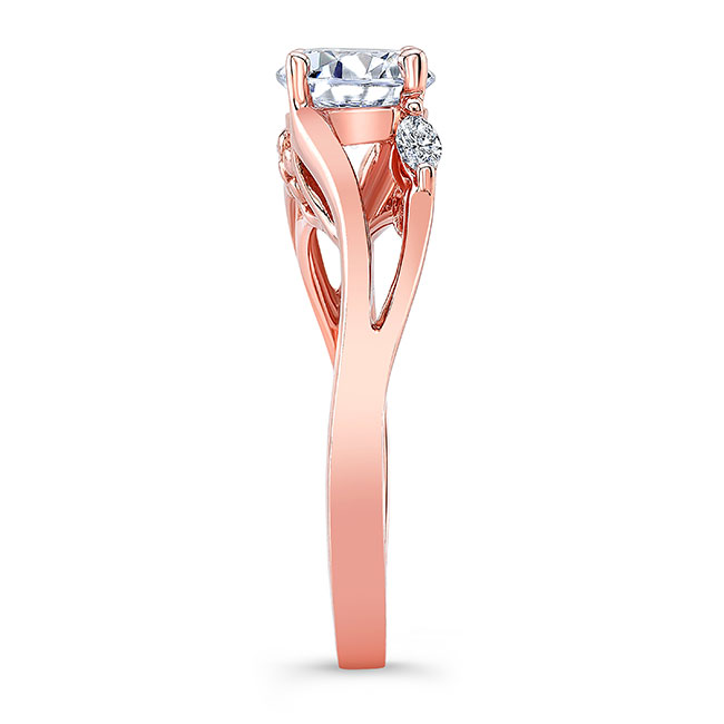 Rose Gold V Shaped Diamond Ring Image 3