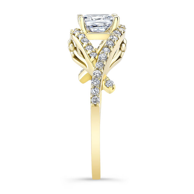  Yellow Gold Criss Cross Princess Cut Diamond Ring Image 3