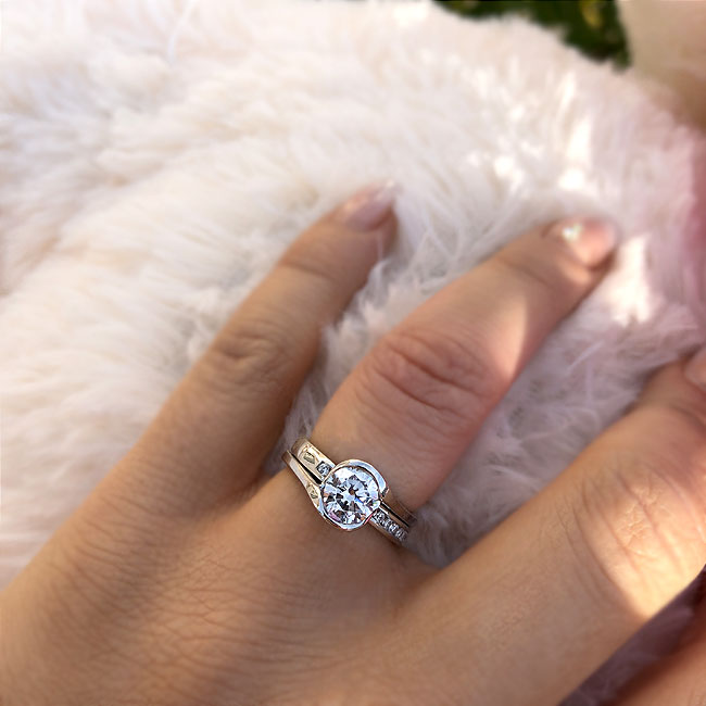Platinum Half Bezel Lab Grown Diamond Interlocking Bridal Set Image 4