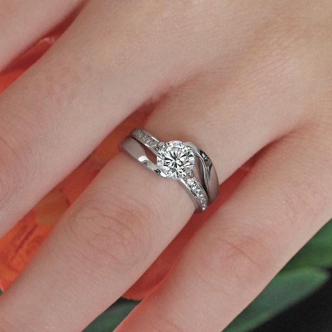 White Gold Interlocking Lab Grown Diamond Wedding Ring Set Image 4