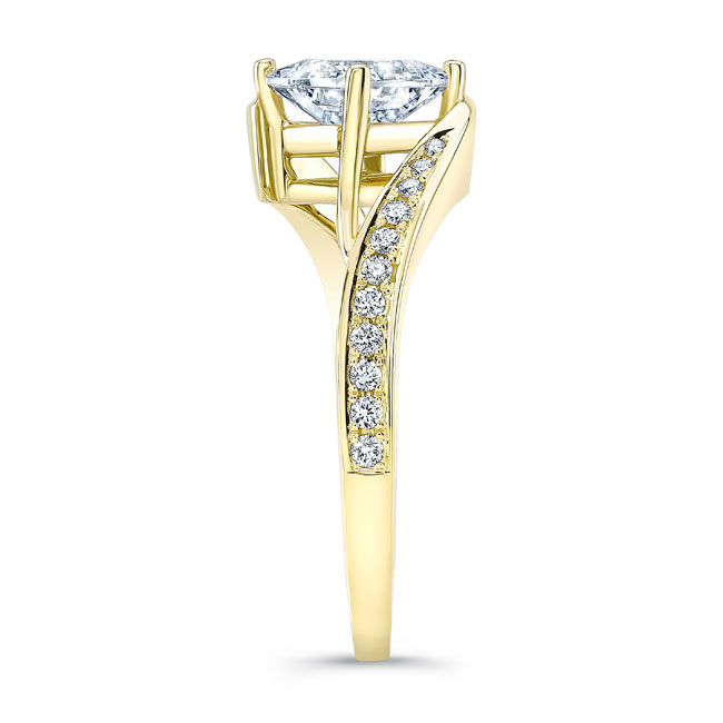  Yellow Gold Unique Princess Cut Lab Grown Diamond Ring Image 3