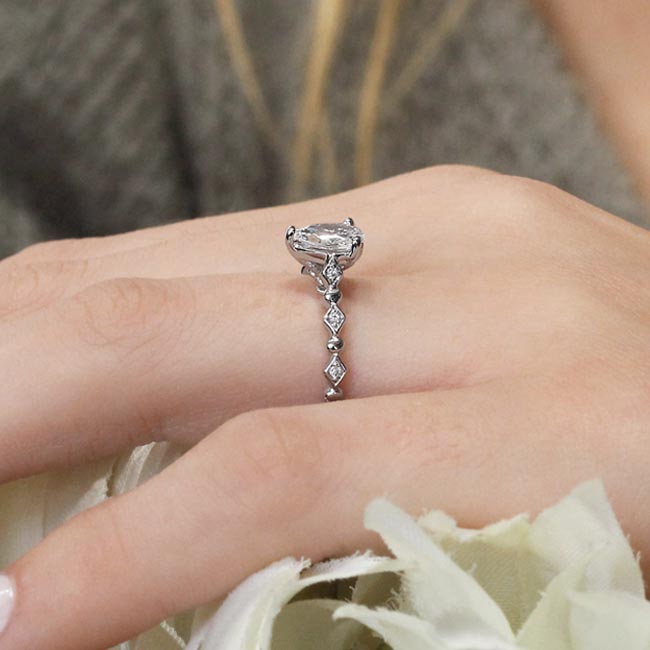 Platinum Art Deco Pear Shaped Diamond Ring Image 5