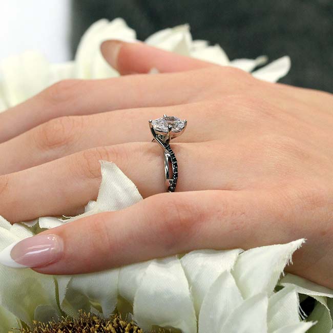  Pear Shaped Moissanite Black Diamond Accent Ring With Twisted Band Image 6