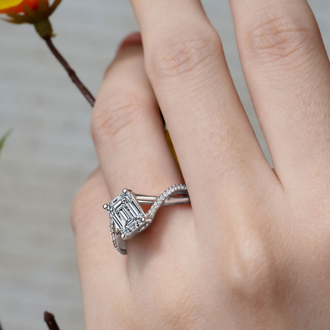  2 Carat Emerald Cut Diamond Ring Image 4