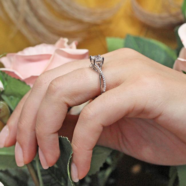  One Carat Princess Cut Lab Grown Diamond Ring Image 4