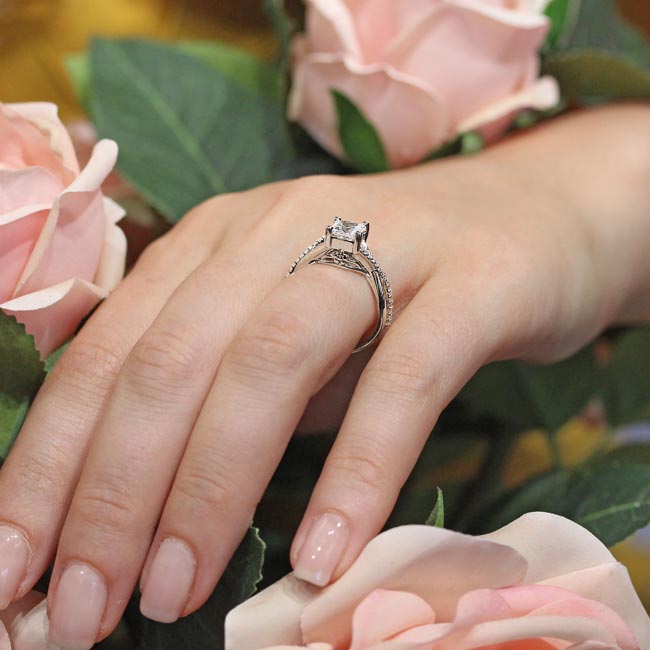  One Carat Princess Cut Lab Grown Diamond Ring Image 5