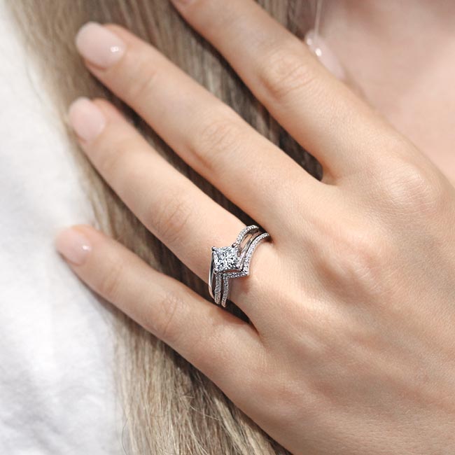  Princess Cut Moissanite Engagement Ring Set Image 4