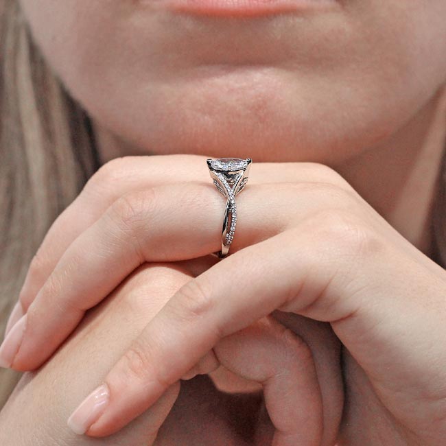  1 Carat Marquise Lab Grown Diamond Ring Image 4