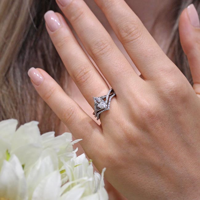 1 Carat Marquise Diamond Ring Set Image 3