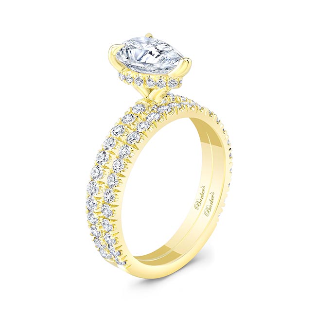 Yellow Gold Pear Shape Diamond Wedding Set Image 2