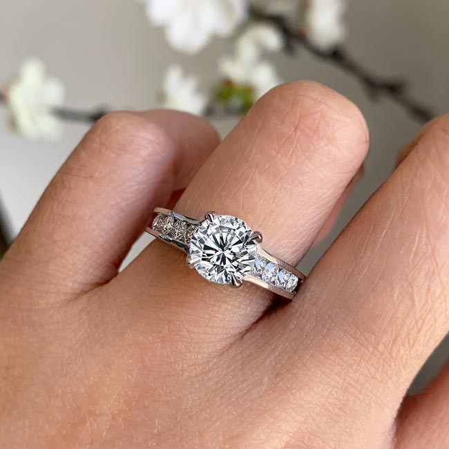 Tiffany' rings cost Costco $19.4m - BBC News