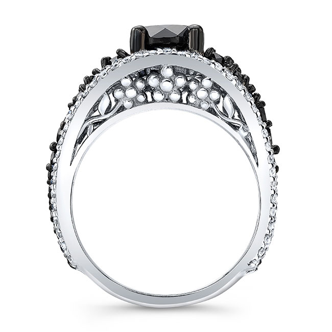 Platinum Vintage 1 Carat Black Diamond Engagement Ring Image 2