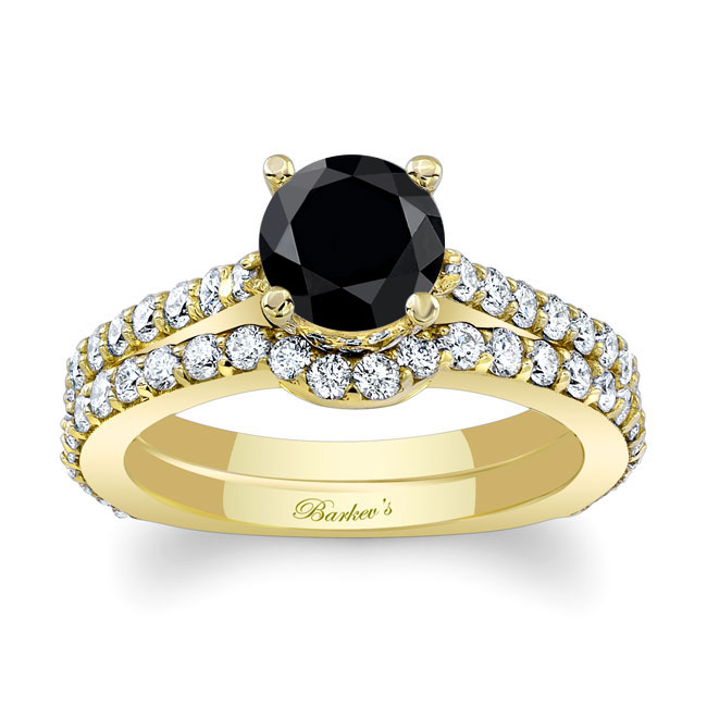 Yellow Gold Traditional Black And White Diamond Ring Set