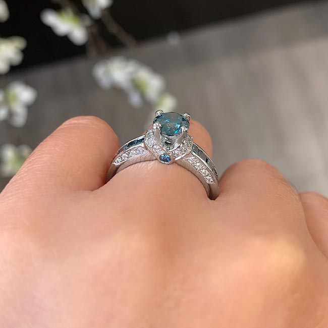 Unique Vintage Blue Diamond Ring Image 3