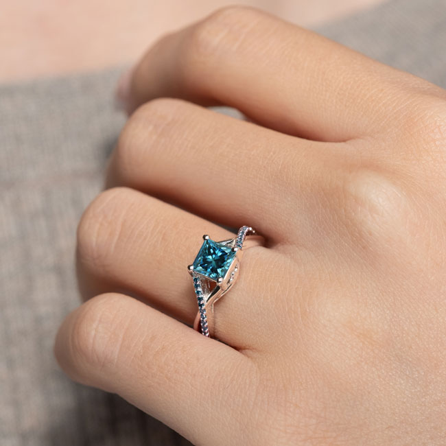  One Carat Princess Cut Blue Diamond Ring Image 2