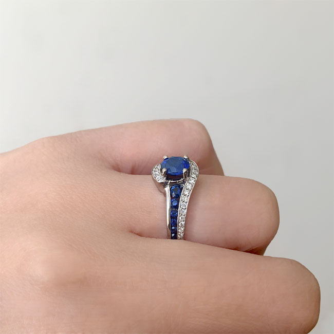 Platinum Unique Sapphire Engagement Ring Image 3