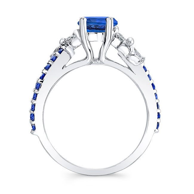  White Gold Round Blue Sapphire Ring Image 2