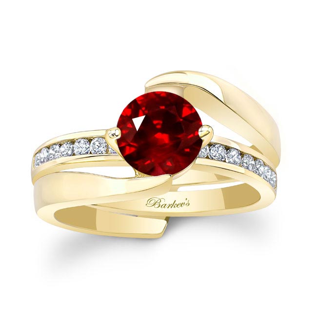 Yellow Gold Interlocking Ruby And Diamond Wedding Ring Set