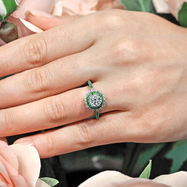 hand diamond rings green