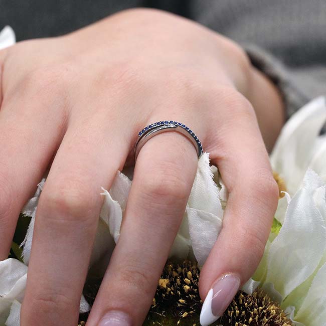 White Gold Overlap Sapphire Promise Ring Image 3